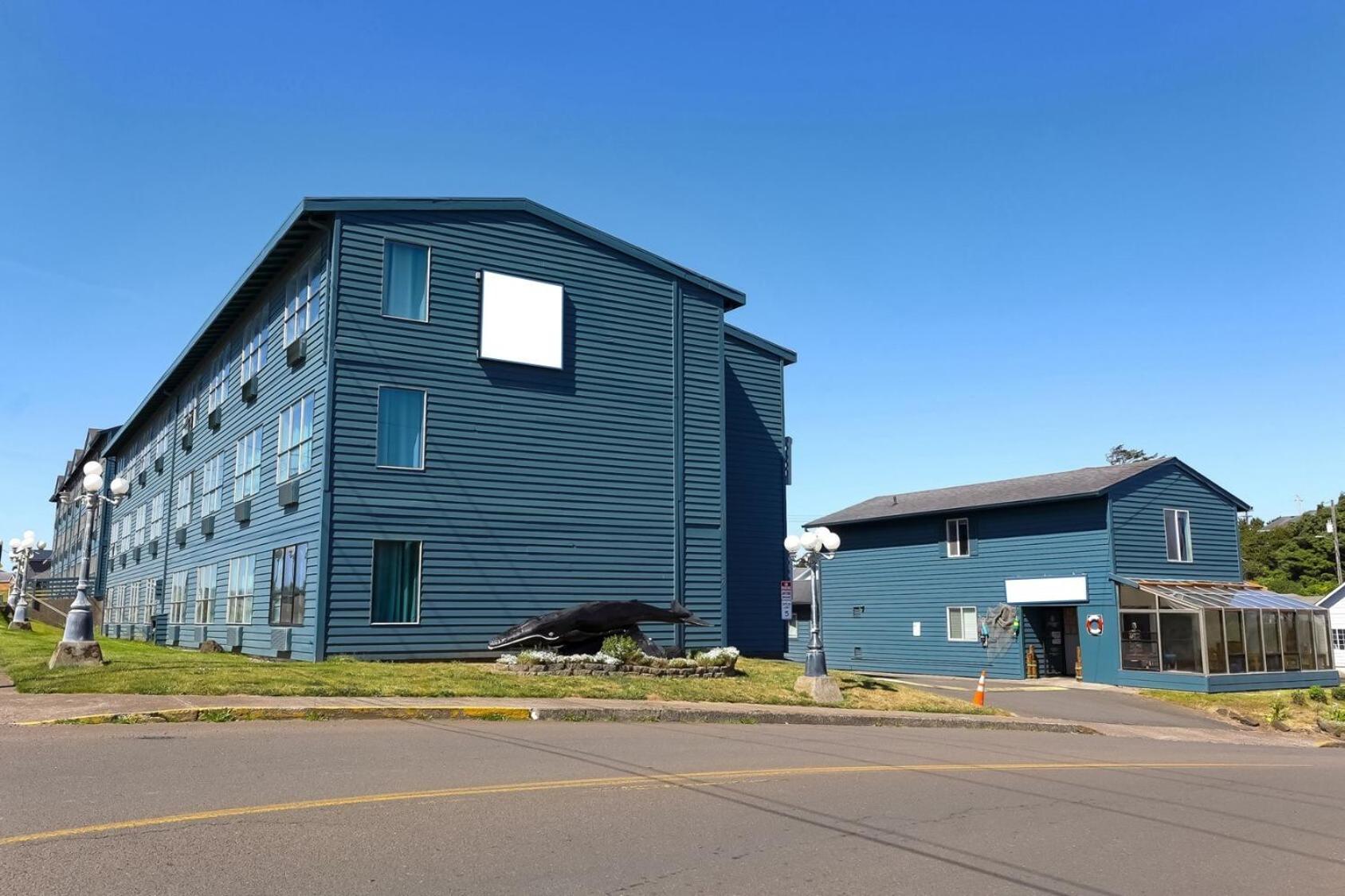 Oyo Waves Hotel Newport Or - Nye Beach Exterior photo